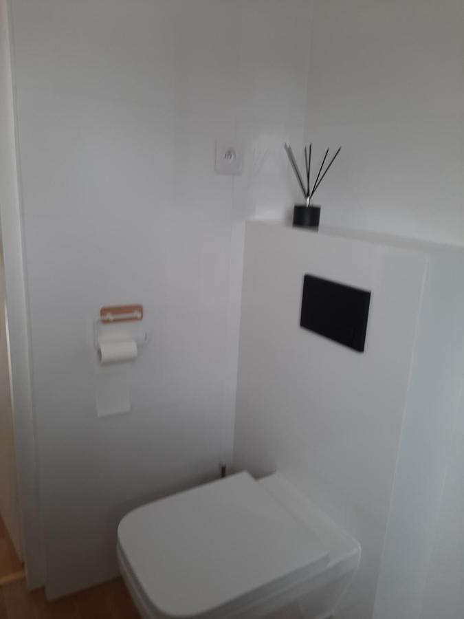 Apartament - 3 Pokojowe Dwupoziomowe Mieszkanie Z Ogrodem Krokowa Exteriör bild